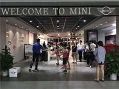 全球首家新IC标准MINI展厅就在深圳