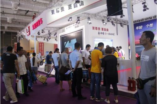 2016山东新能源汽车展开幕(图2) 2016山东新能源汽车展开幕(图2)