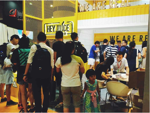 HEY JUICE茶桔便引爆广州餐饮展 (图1)