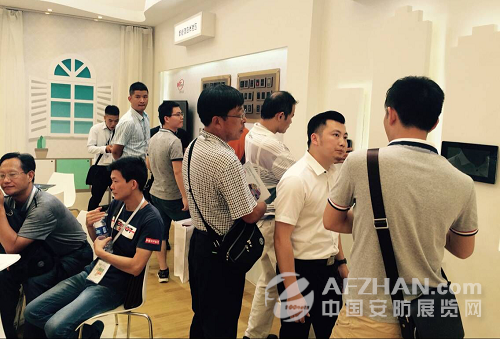 看慧锐通上海智能家居展风光启幕(图2) 看慧锐通上海智能家居展风光启幕(图2)