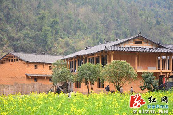 “土家织锦”展馆将落户黄龙洞景区(图3) “土家织锦”展馆将落户黄龙洞景区(图3)